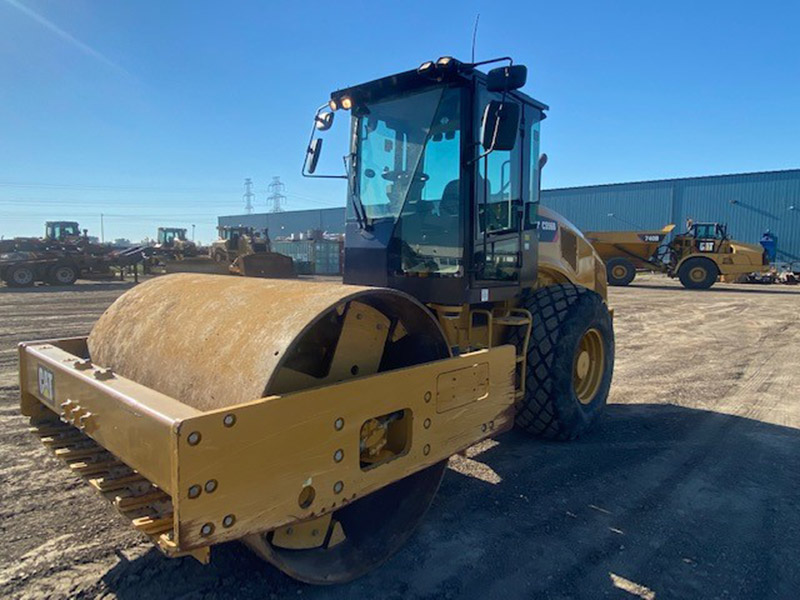 CAT Used Road Roller